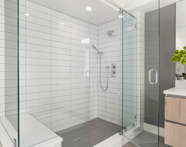 8210 Fountain Avenue - Photo Thumbnail 38