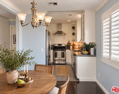 6645 W 86th Place - Photo Thumbnail 2