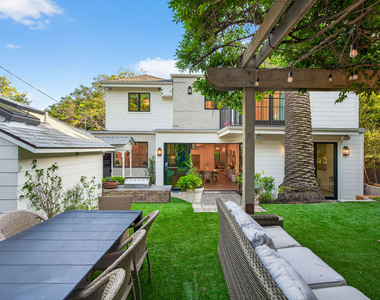 1733 Robson Avenue - Photo Thumbnail 42