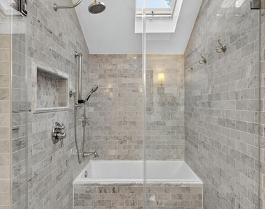 1733 Robson Avenue - Photo Thumbnail 52