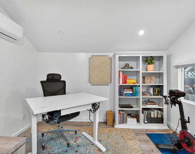 1733 Robson Avenue - Photo Thumbnail 58