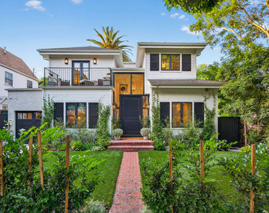 1733 Robson Avenue - Photo Thumbnail 1