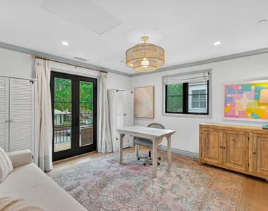 1733 Robson Avenue - Photo Thumbnail 31
