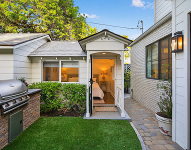 1733 Robson Avenue - Photo Thumbnail 46