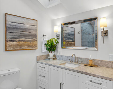 1733 Robson Avenue - Photo Thumbnail 51