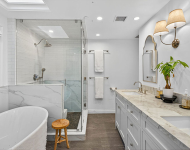 1733 Robson Avenue - Photo Thumbnail 26