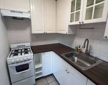 1961 Echo Park Avenue - Photo Thumbnail 8