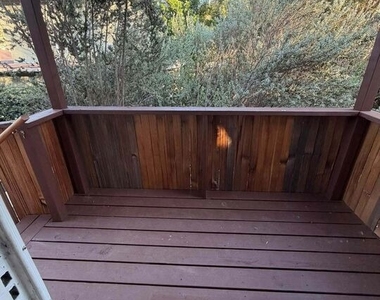 1961 Echo Park Avenue - Photo Thumbnail 2