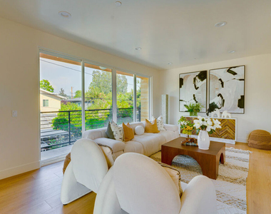 712 N. Chestnut Avenue - Photo Thumbnail 11