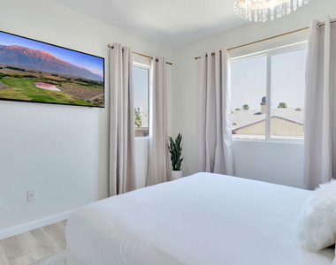 43410 Lago Breeza Drive - Photo Thumbnail 16
