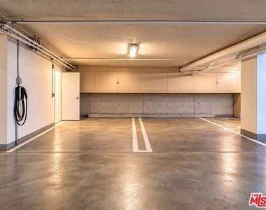 818 14th Street - Photo Thumbnail 48