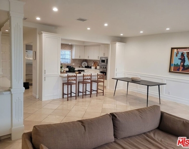 818 14th Street - Photo Thumbnail 37