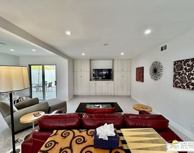 334 Desert Lakes Drive - Photo Thumbnail 10