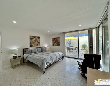 334 Desert Lakes Drive - Photo Thumbnail 23