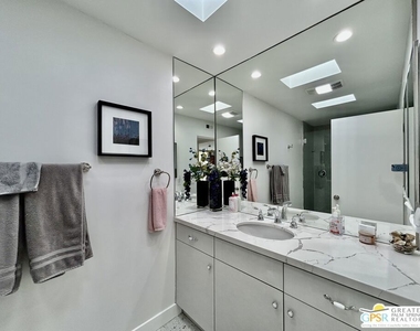 334 Desert Lakes Drive - Photo Thumbnail 25