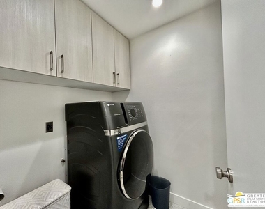 334 Desert Lakes Drive - Photo Thumbnail 21
