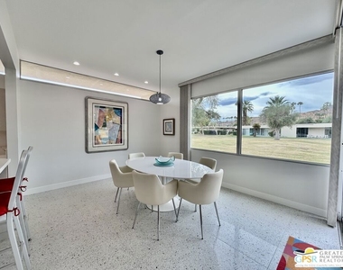 334 Desert Lakes Drive - Photo Thumbnail 6