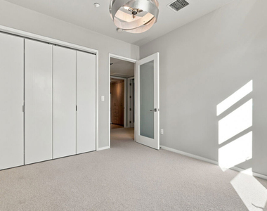 870 Haverford Avenue - Photo Thumbnail 28