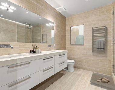 870 Haverford Avenue - Photo Thumbnail 48