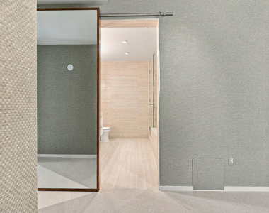 870 Haverford Avenue - Photo Thumbnail 46