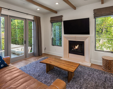 14806 Sutton Street - Photo Thumbnail 7