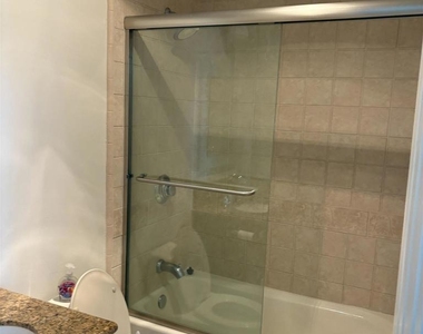 374 Orange Ave - Photo Thumbnail 12