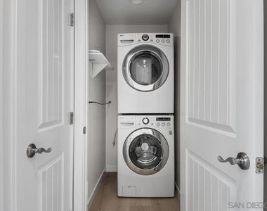 1020 Nolbey St - Photo Thumbnail 24