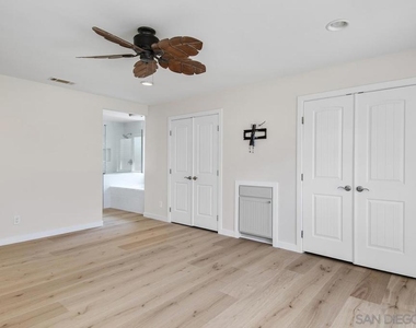 1020 Nolbey St - Photo Thumbnail 17