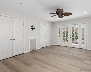 1020 Nolbey St - Photo Thumbnail 16