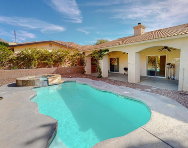 9319 Vista Del Valle - Photo Thumbnail 35