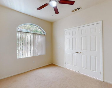 9319 Vista Del Valle - Photo Thumbnail 22