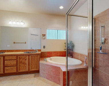 9319 Vista Del Valle - Photo Thumbnail 19