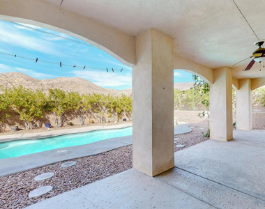 9319 Vista Del Valle - Photo Thumbnail 32