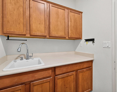 82222 Padova Drive - Photo Thumbnail 23