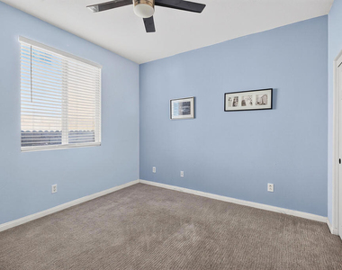 82222 Padova Drive - Photo Thumbnail 15