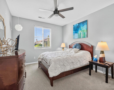 82222 Padova Drive - Photo Thumbnail 16