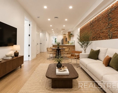 95 Ralph Avenue - Photo Thumbnail 1
