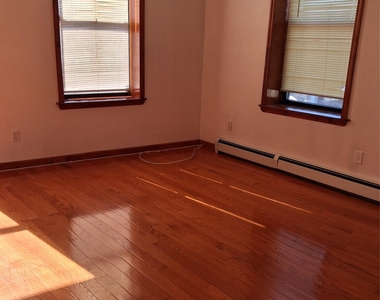 1 Orange Avenue - Photo Thumbnail 5