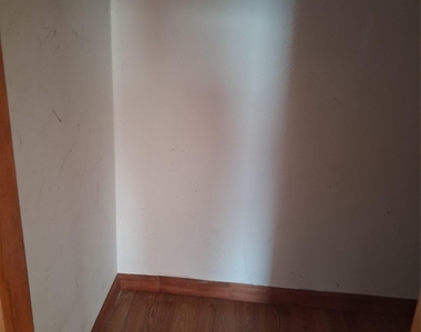 1 Orange Avenue - Photo Thumbnail 9