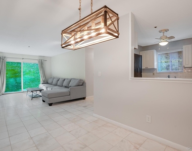 22 Cedar Pond Lane - Photo Thumbnail 8