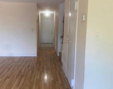 200 Hilton Avenue - Photo Thumbnail 27