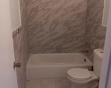 200 Hilton Avenue - Photo Thumbnail 32