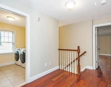 278 Church Street - Photo Thumbnail 23