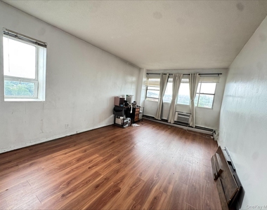 1523 Central Park Avenue - Photo Thumbnail 6