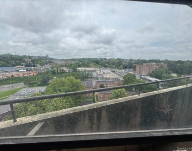 1523 Central Park Avenue - Photo Thumbnail 1