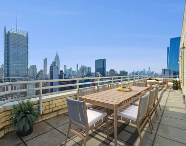 420 West 42nd Street - Photo Thumbnail 9
