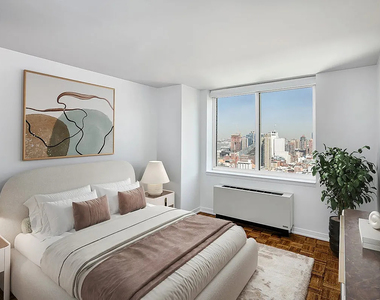 420 West 42nd Street - Photo Thumbnail 2