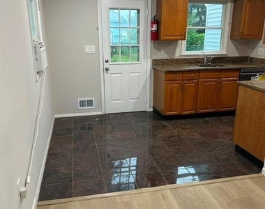 11 Hyde Avenue - Photo Thumbnail 8