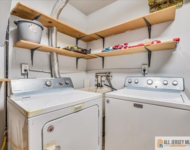 11 Hyde Avenue - Photo Thumbnail 11