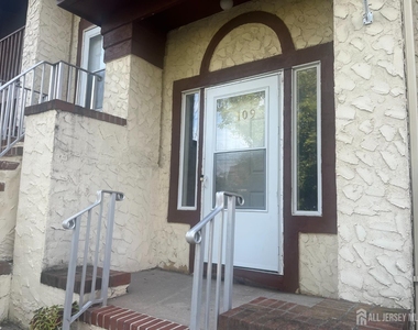 109 Michaels Court - Photo Thumbnail 1